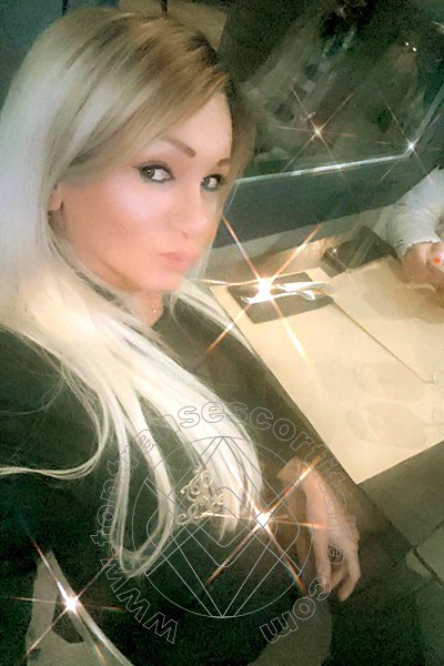 Foto selfie 397 di Pamy La Diva Stellare transexescort Losanna