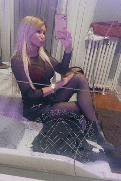 Foto selfie 374 di Pamy La Diva Stellare transexescort Losanna
