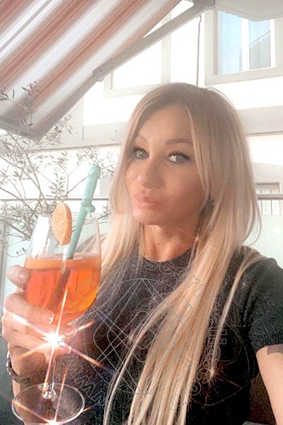 Foto selfie 371 di Pamy La Diva Stellare transexescort Losanna