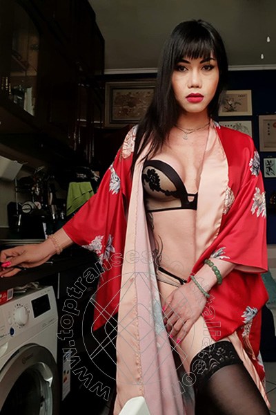 Foto selfie 4 di Sakura Asiatica transexescort Brescia