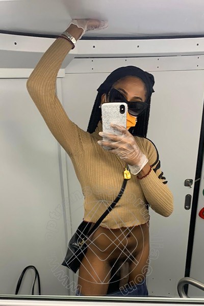Foto selfie hot 122 di Bruna Ferragni transexescort Martina Franca