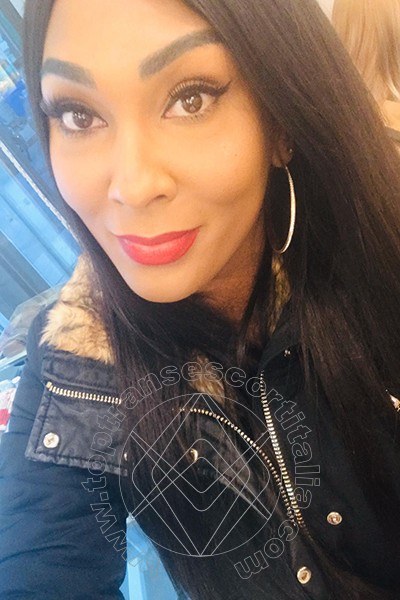Foto selfie 7 di Thalita Top Xxxl transexescort Torino