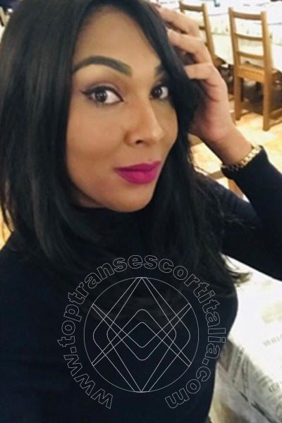 Foto selfie 6 di Thalita Top Xxxl transexescort Torino