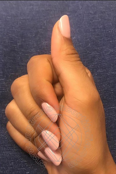 Foto selfie 51 di Kiara Bardo transexescort Firenze
