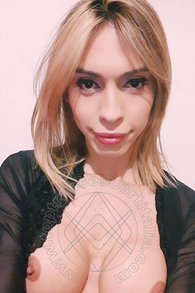 Foto selfie 39 di Amanda Sanchez transexescort Asti