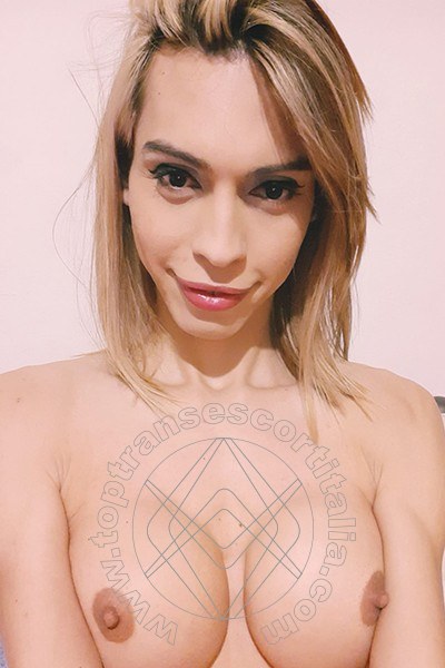 Foto selfie 35 di Amanda Sanchez transexescort Asti