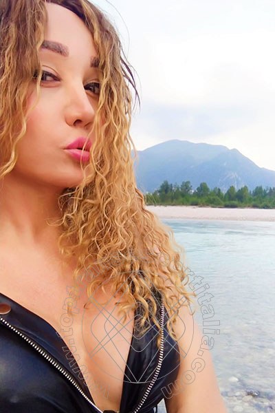 Foto selfie 2 di Asia transexescort Udine