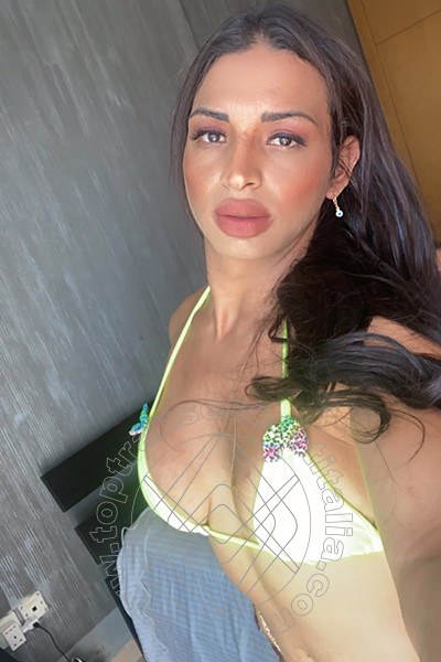 Foto selfie 6 di Aline Gomes Pornostar Xxl transexescort Londra