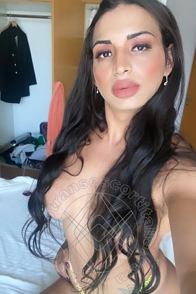 Foto selfie 5 di Aline Gomes Pornostar Xxl transexescort Londra