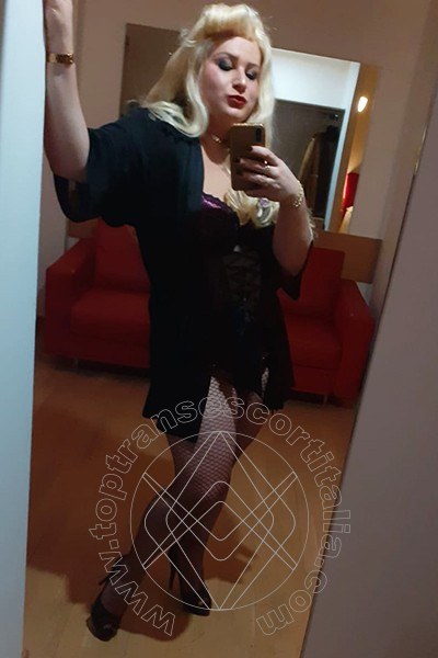 Foto selfie 35 di Maite De L'enclos transexescort Verbania