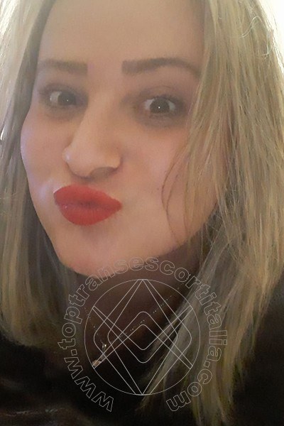 Foto selfie 42 di Maite De L'enclos transexescort Verbania