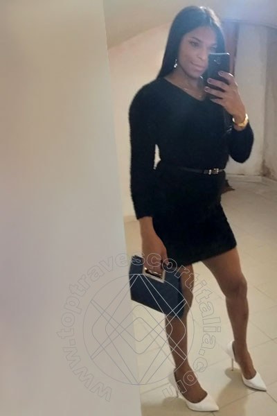 Foto selfie 21 di Thais Melo transexescort Roma