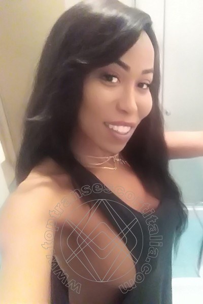Foto selfie 37 di Leonna Pantera transexescort Roma
