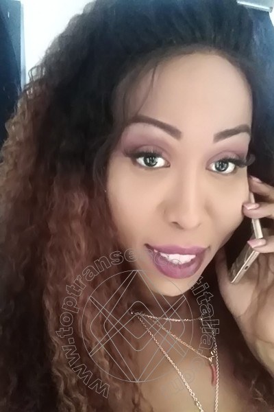 Foto selfie 35 di Leonna Pantera transexescort Roma