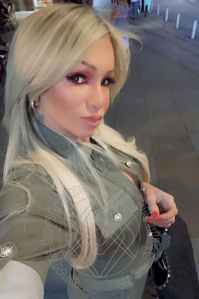 Foto selfie 331 di Pamy La Diva Stellare transexescort Losanna