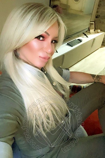 Foto selfie 315 di Pamy La Diva Stellare transexescort Losanna