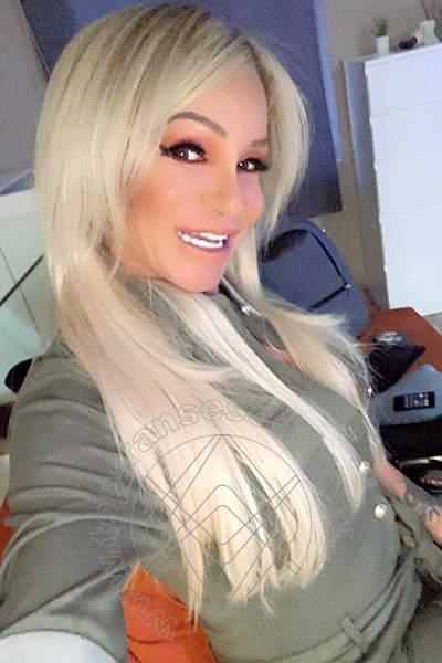 Foto selfie 334 di Pamy La Diva Stellare transexescort Losanna