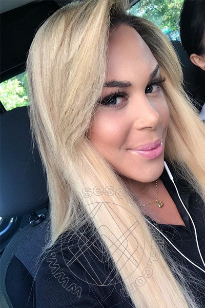 Foto selfie 12 di Miss Valentina Bigdick transexescort Varese