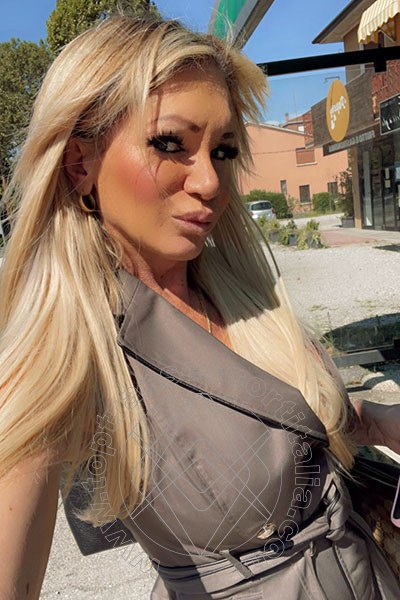 Foto selfie 263 di Pamy La Diva Stellare transexescort Losanna
