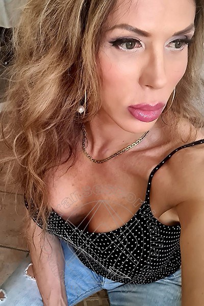 Foto selfie 61 di Pamela L' Italiana Piu' Calda transexescort Firenze