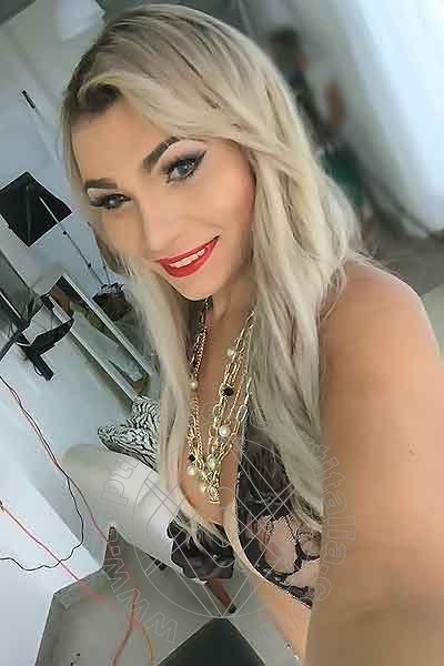 Foto selfie 11 di Giselle Sakai transexescort Curitiba