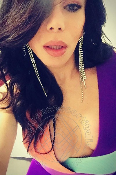 Foto selfie 2 di Malena Bellezza Esclusiva transexescort Lecco