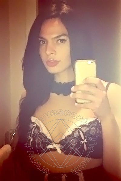 Foto selfie 21 di Sabrina Morais Xxxl transexescort Milano