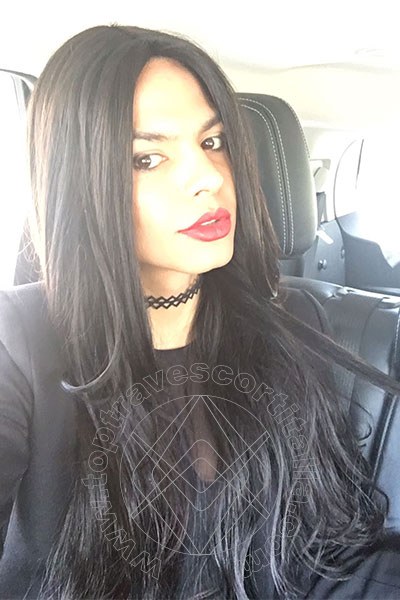 Foto selfie 14 di Sabrina Morais Xxxl transexescort Milano