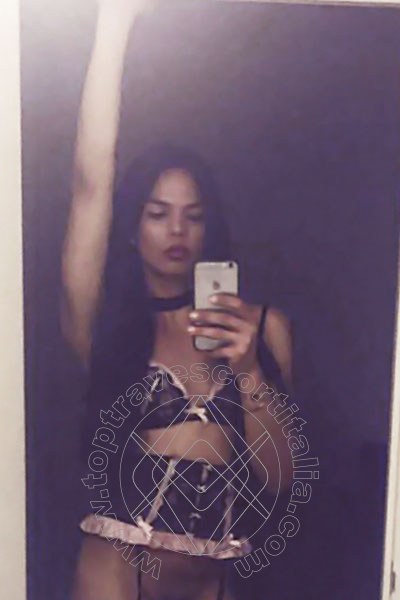 Foto selfie 12 di Sabrina Morais Xxxl transexescort Milano
