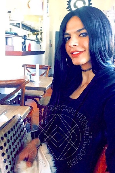Foto selfie 6 di Sabrina Morais Xxxl transexescort Milano