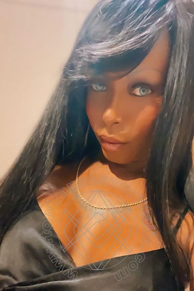 Foto selfie 2 di Meg Castellani transexescort Cinisello Balsamo