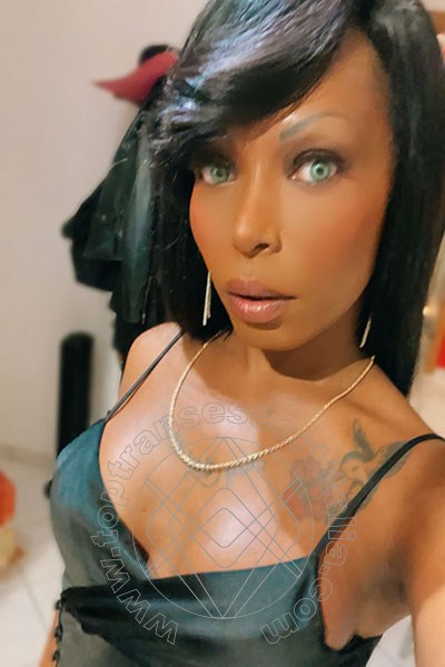 Foto selfie 1 di Meg Castellani transexescort Cinisello Balsamo