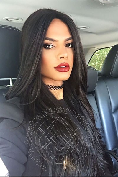 Foto selfie 4 di Sabrina Morais Xxxl transexescort Milano