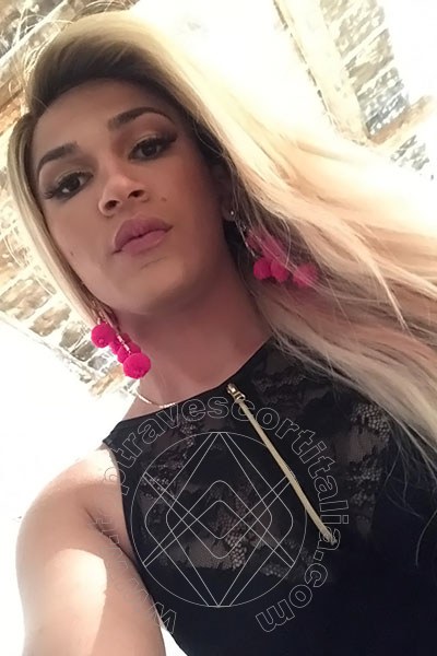 Foto selfie 33 di Giulia Rodriguez transexescort Verona