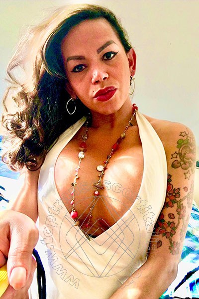 Foto selfie 2 di Drielly Riuston Pornostar transexescort Montemarciano
