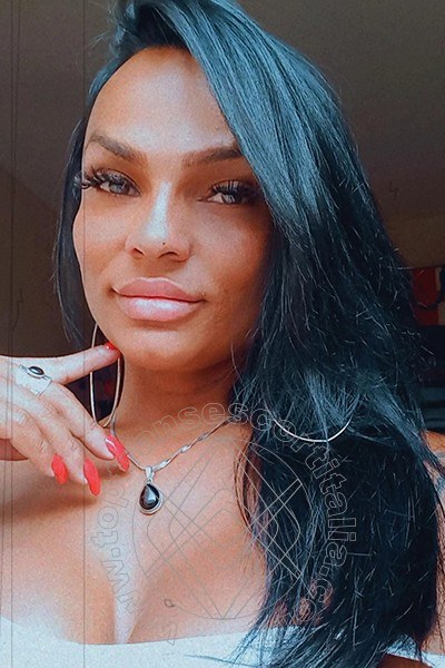 Foto selfie di Viviane Castro transexescort Lisbona