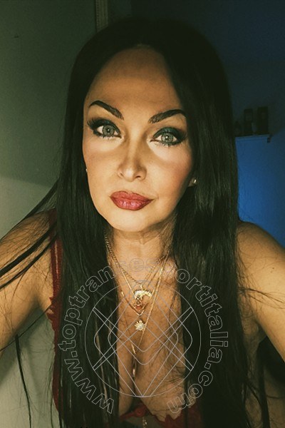 Foto selfie 22 di Dayane Callegare Pornostar transexescort Albissola Marina