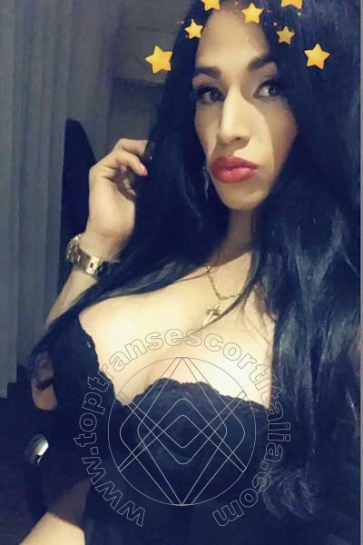 Foto selfie 16 di Alessandra Xxii transexescort Gallarate