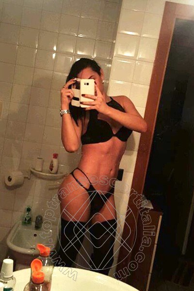 Foto selfie 71 di Gina Latina transexescort Brescia
