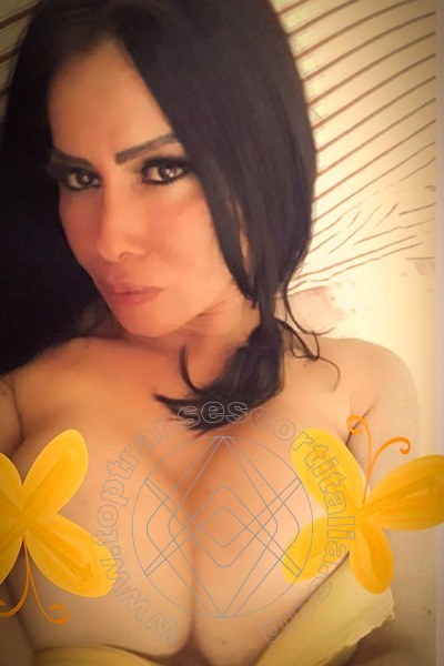 Foto selfie 83 di Renata Dotata transexescort Monza