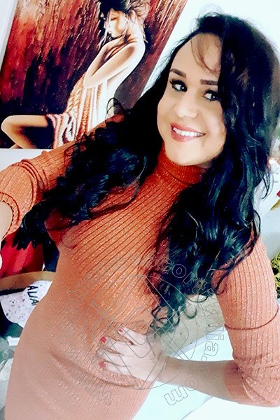 Foto selfie 38 di Letizia Sallis Pornostar transexescort Genova