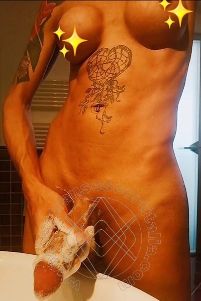 Foto selfie hot 2 di Pamela Sexy transexescort Torre Del Lago Puccini