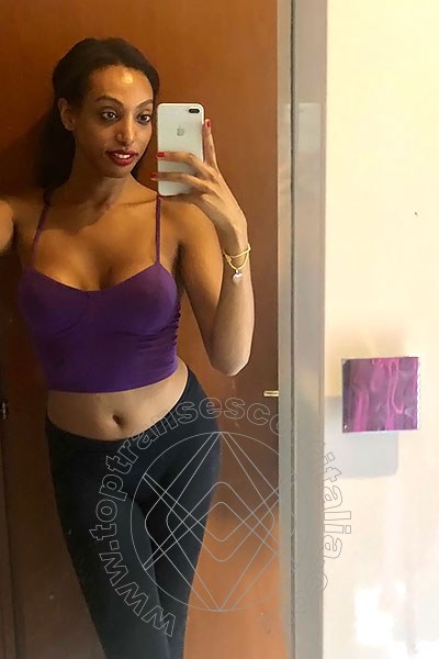 Foto selfie 47 di Naomi Closed transexescort Milano