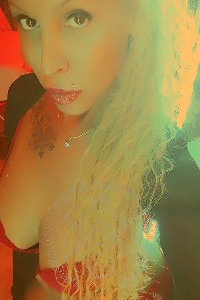 Foto selfie 23 di Barby Piel Morena Latina transexescort Hannover