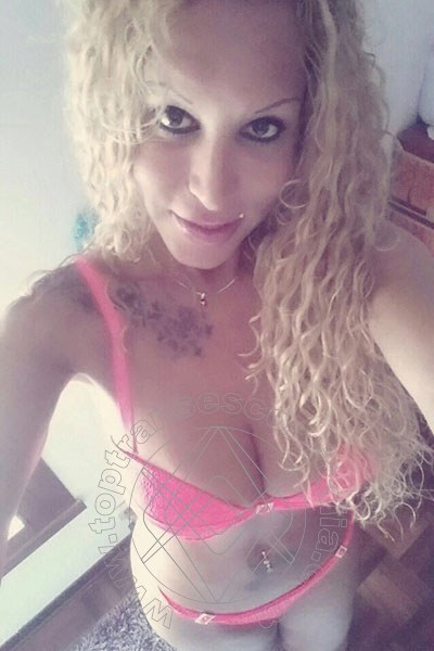 Foto selfie 33 di Barby Piel Morena Latina transexescort Hannover