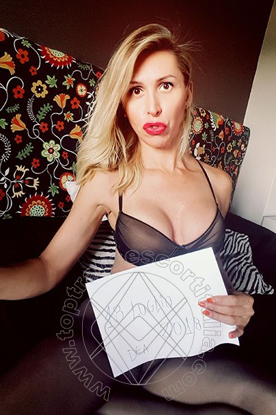 Foto selfie 18 di Dea Amanda transexescort Milano