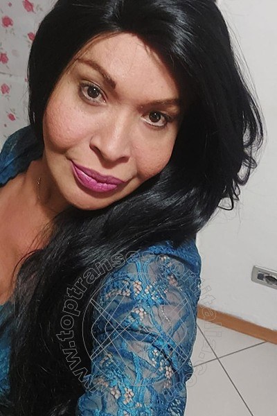 Foto selfie 10 di Tainá Oliveira transexescort Prato