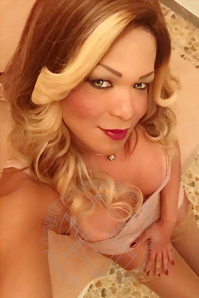Foto selfie 11 di Lorena Senicar transexescort Viareggio