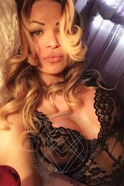 Foto selfie 10 di Lorena Senicar transexescort Viareggio