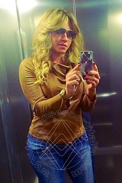 Foto selfie 44 di Alessia transexescort Brescia